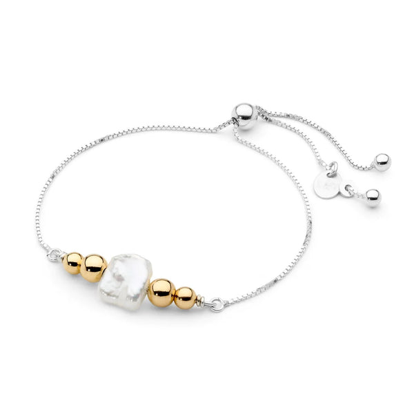 Leoni & Vonk sterling silver and keshi pearl bracelet on a white background